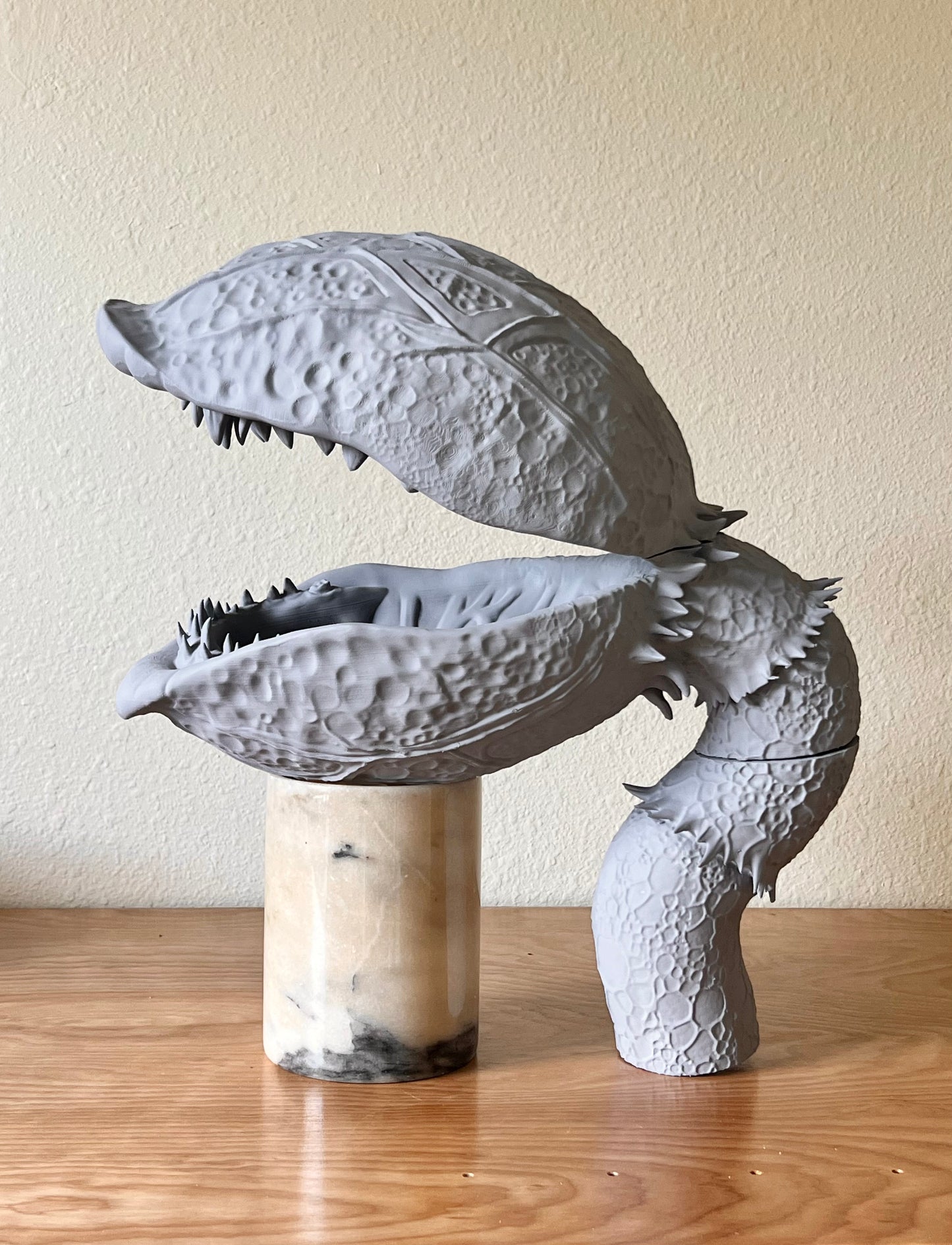 19” DIY Man eating plant statue-spooky decor